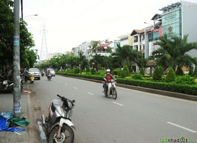 Bán nhà hẻm xe hơi Nguyễn Bỉnh Khiêm quận 1. DT: 5x16m, 4 lầu, giá 13 tỷ