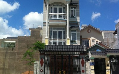 Bán nhà HXH Trần Hưng Đạo, Q.5, giá rẻ, 80m2, tiện ở và xây mới