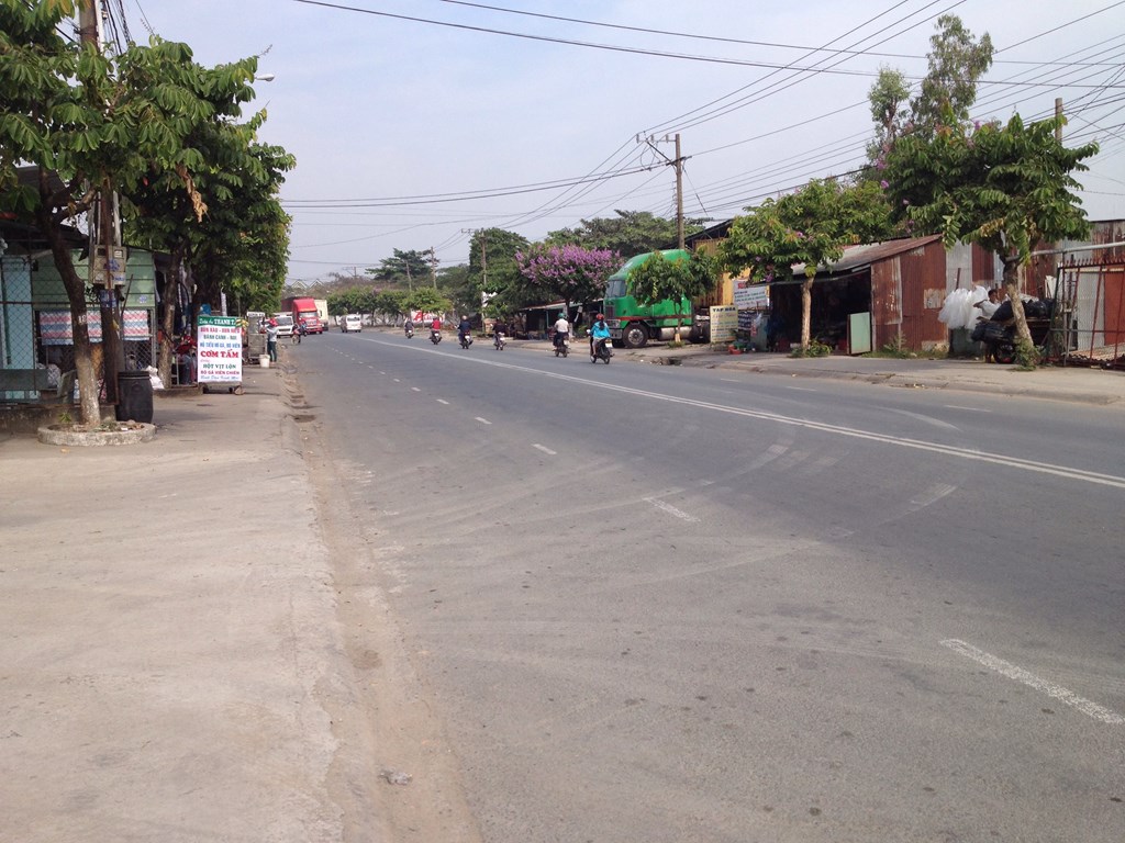 Cần bán gấp lô đất gần chợ Bình Chánh 2 Mặt tiền giá cực rẻ