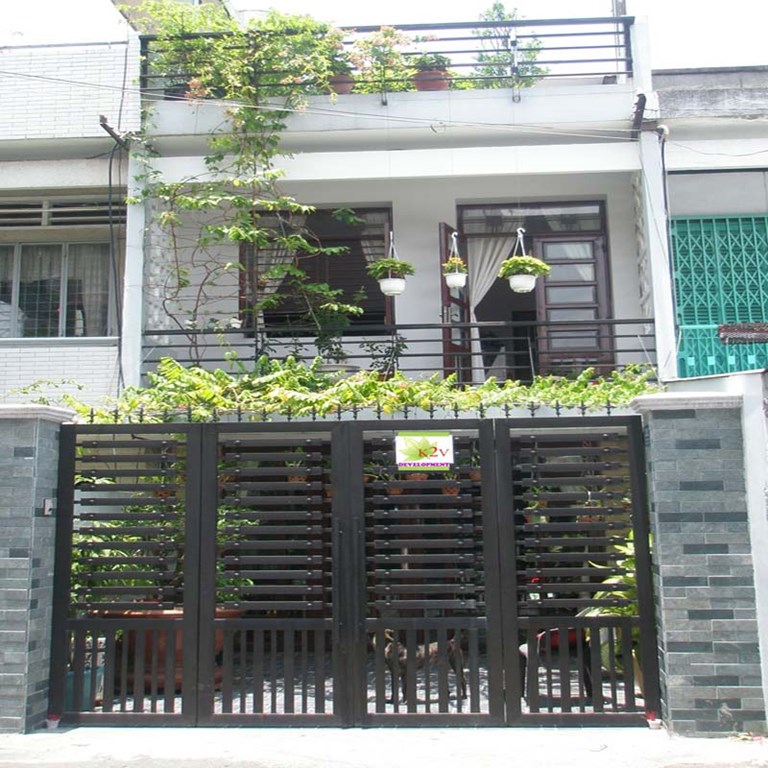 Bán nhà quận 3, giá 4.2 tỷ. HXH Trần Quang Diệu, P. 14. DT 4x17m, 1 lầu