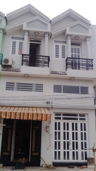 Nhà 3 tầng, 90m2, 3PN, sổ riêng, Huỳnh Tấn Phát.