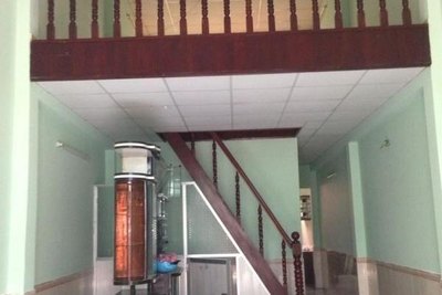 Bán nhà hẻm Bến Phú Lâm, P9. Q6. DT: 3,1m x 17m
