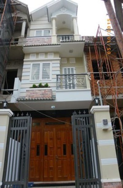 Ngân hàng đáo nợ bán nhà hẻm 302 Hai Bà Trưng, Tân Định, Q.1