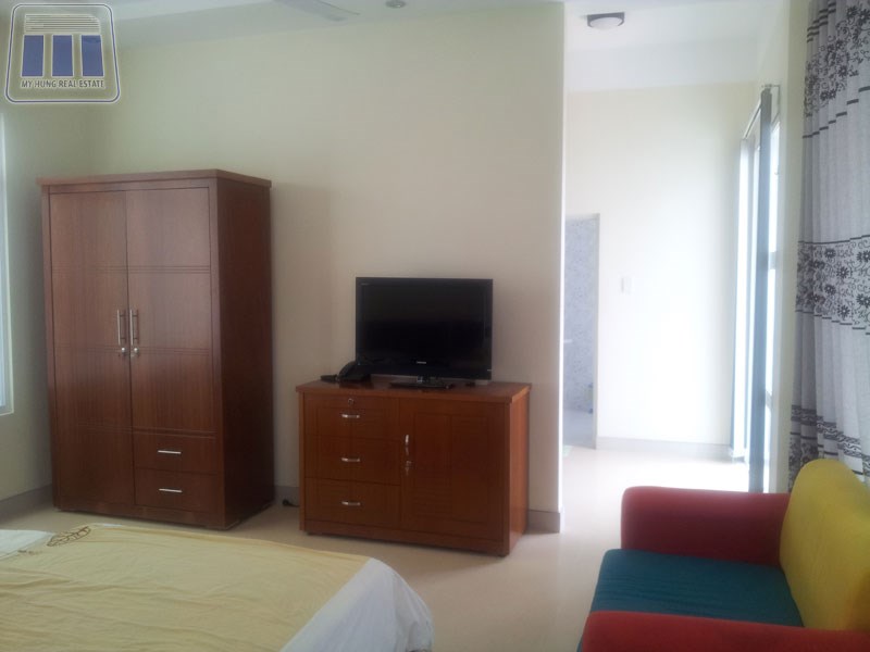 Bán nhà ở ngay hẻm Thạch Thị Thanh 5,5x10, hầm, 4 lầu