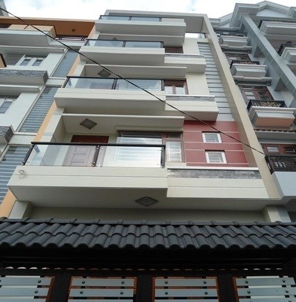 Bán nhà Q.1 , Cống Quỳnh ,DT: 4.15x 18.5, 4 lầu, 9.3 tỷ.