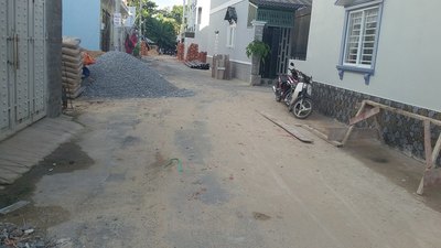 Bán nhà 1 trệt 2 lầu 4x16m giá 1.85 tỷ, HXH đường TCH10, P.TCH, Quận 12