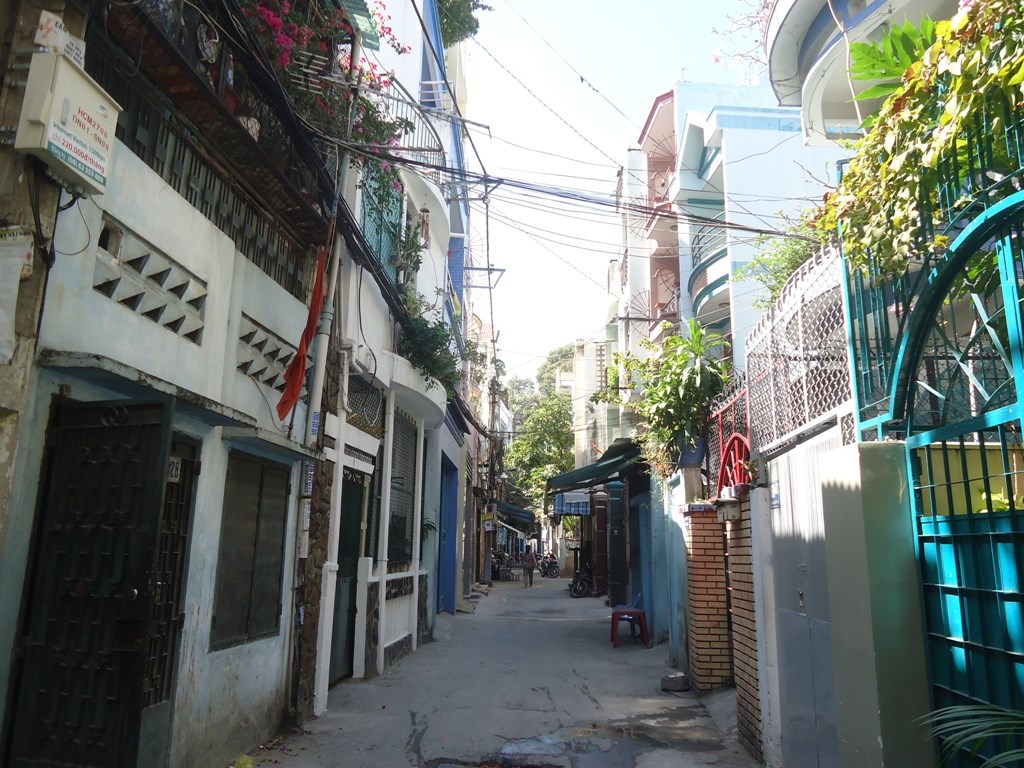 Bán nhà hẻm Đường Lê Văn Sỹ- Phường 12- Quận 3, 2 lầu, DT 7x6m, giá 3.9 tỷ