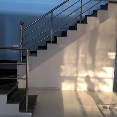 Cần bán gấp nhà ( 4x10 đúc kiên cố 1 lầu 1 trệt,, 2pn giá 1,25 tỷ