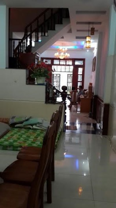 Chính chủ bán nhà diện tích 4m x 15m, ngay mặt tiền đường số 8