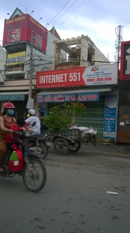 Bán nhà MT lê văn việt 15 tỷ /245m2