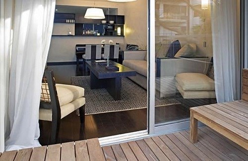 Bán nhà mặt tiền Mai Thị Lựu, P Đa Kao, Q 1. Diện tích: 4,2x19m, 1 lầu.