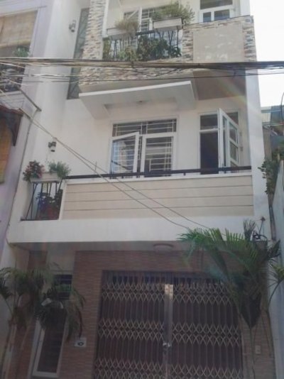 Cần bán căn nhà nát MT Mai Thị Lựu, Đa Kao, quận 1, giá: 10 tỷ