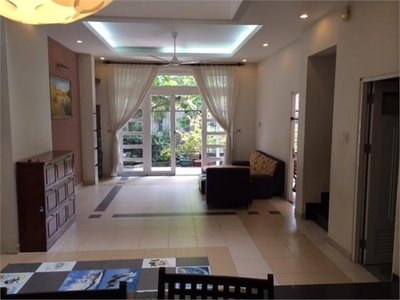 Bán nhà hẻm 5m Nguyễn Trãi, P NCT, Q1. DT: 4x18m, 1 lầu. Giá: 6,9 tỷ