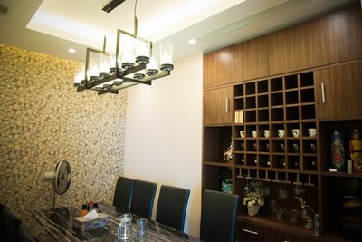 Bán nhà MT Trần Quang Diệu, P13, Q3. DT: 4,5x21m, cấp 4. Giá: 10,8 tỷ