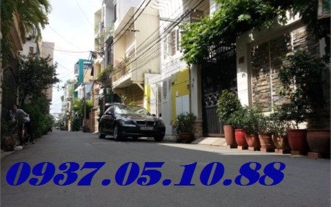 HOT!!! Bán nhà đẹp 4 Lầu đường Hồ Biểu Chánh, Q.PN