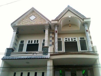 Bán nhà 2MT hẻm Cao Thắng, Giá rẻ. Gần TT quận 10