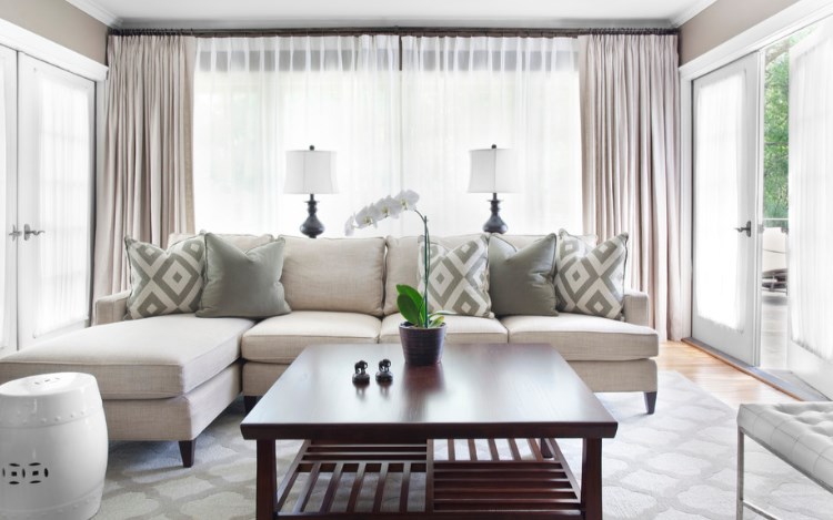 Bán nhà mặt tiền đường Hoàng Sa Phường Tân Định Quận 1.