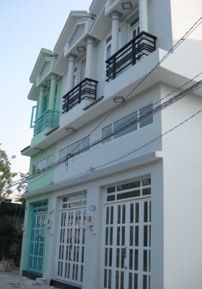 Nhà mới, liền kề Phú Mỹ Hưng, 3Tầng đúc, 90m2.Giá 895 tr/căn.