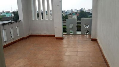 Nhà chính chủ bán 4 x 15, đúc 2 tấm, 1 lầu 2 trệt, 2pn