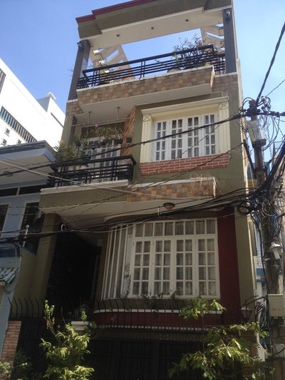 Bán nhà HXH Nguyễn Kiệm 5x10,5 1 trệt 2 lầu nhà đẹp 3,9 tỷ