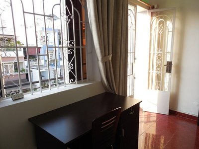 Bán nhà MT Hoàng Sa P8 Q3. DT: 4.4x15. Giá 13.3 tỷ