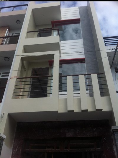 nhà tốt giá rẻ quận 1 đường Hồ Hảo Hớn