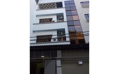 Nhà Hot Bán rẻ MT quận 1 Hồ Hảo Hớn.