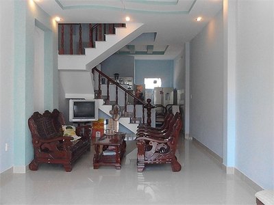 Bán nhà Ngyễn Đình Chiểu, P.4, Q.3, Dt 3x13m, hướng Đông Bắc, giá 2.3 tỷ/TL