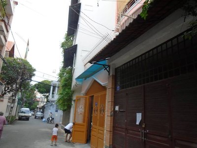 Bán nhà mặt tiền C18, khu K300, Tân Bình, DT 5x20m