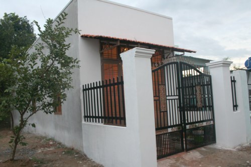 Nhà cấp 4 xây mới ngay vòng xoay Phú Hữu – Q.9