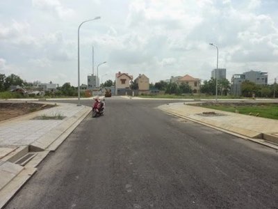 Tiện ích nhiều khi mua đất nền 86m2 ngay vòng xoay Phú Hữu