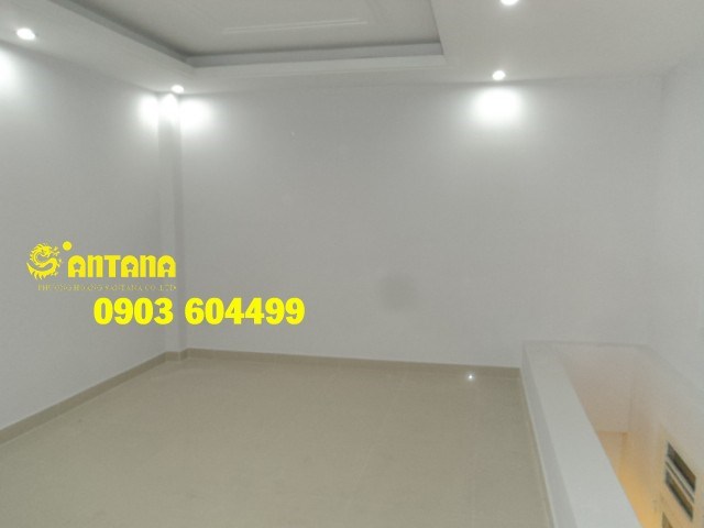 Bán BT Mini 2,5 lầu, thiết kế Châu Âu, hẻm thẳng đẹp Lê Văn Sỹ, P.14, PN