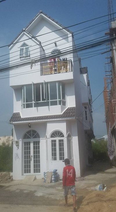 Nhà phố giá từ 560 triệu đến 940 triệu, hẻm nhựa 6m, lê văn lương, nhà bè.