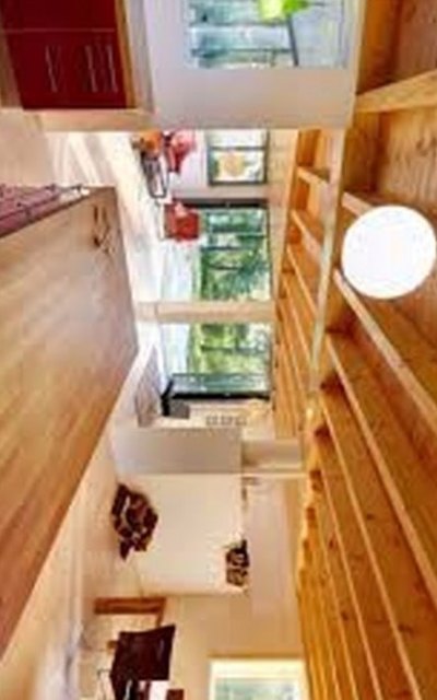Vỡ nợ ngân hàng bán Mặt tiền Hùng Vương, P.2, Q.5. DT= 4m x18m, giá 9.5 tỷ