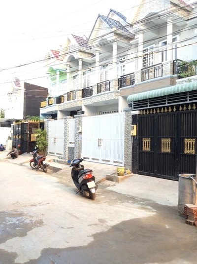 Nhà bán đường Huỳnh Tấn Phát, giá 420 tr