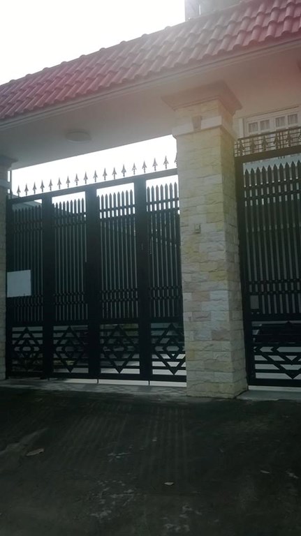 Bán nhà mặt tiền Phạm Hữu Lầu, DT 5 x 30m, tiện kinh doanh giá 4.5 tỷ