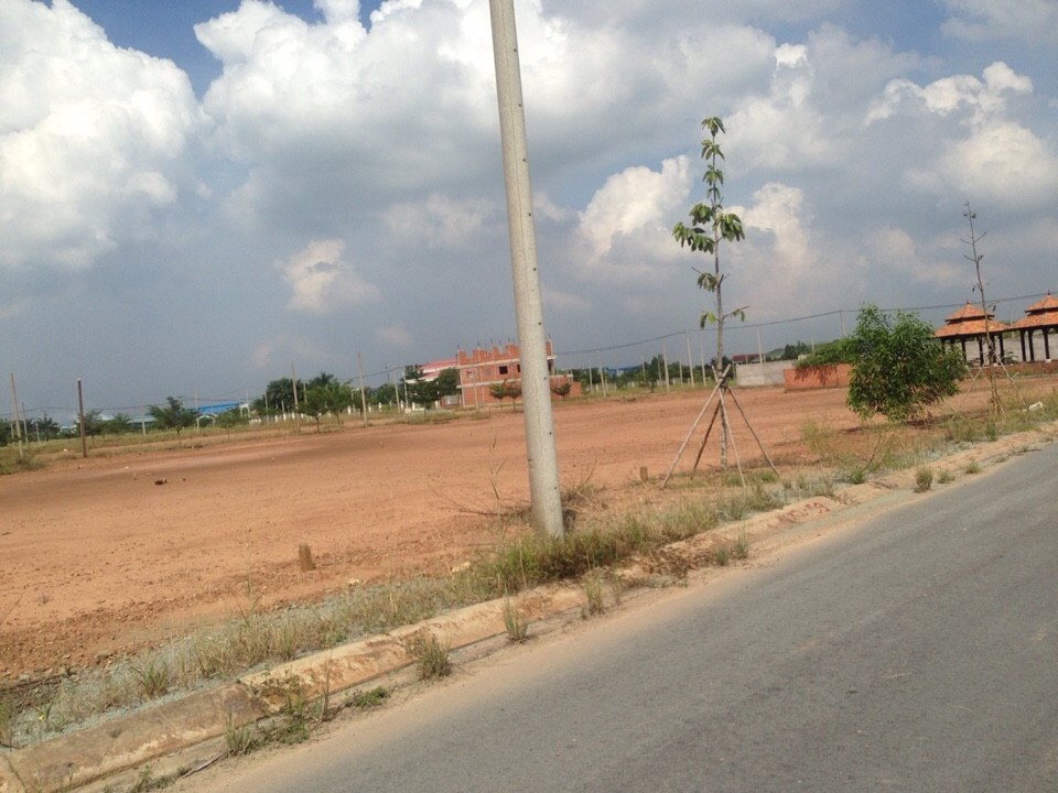 Bán đất MT Tỉnh Lộ 10 - Giáp Vành Đai 3 + 4 –SHR,CK 5%,tặng GPXD