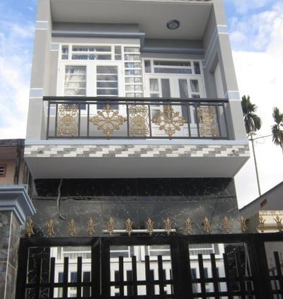 Bán nhà M.tiền Lê Trung Nghĩa, 5,5 x 18,5m,, 4 lầu st, nhà nở hậu