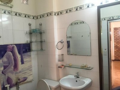 Mình cần bán gấp căn hộ Miếu Nổi, tầng 11, nhà đẹp, tặng lại toàn bộ nthất