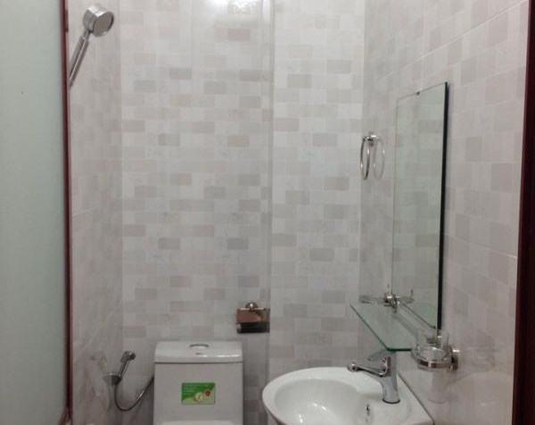 Nhà Mới Xây Đường Huỳnh Tấn Phát, 2 Lầu, Thiết Kế Đẹp, Sổ Hồng Giá 850 Tr