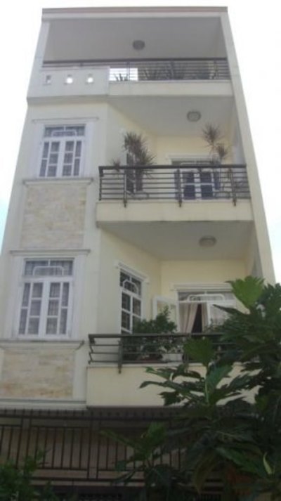Bán nhà M.tiền Lê Trung Nghĩa, 5,5 x 18,5m,, 4 lầu st, nhà nở hậu