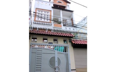Bán nhà riêng gần vòng xoay ngã 6, Lê Hồng Phong . DT: 3.6x16m. Giá 3,9tỷ.