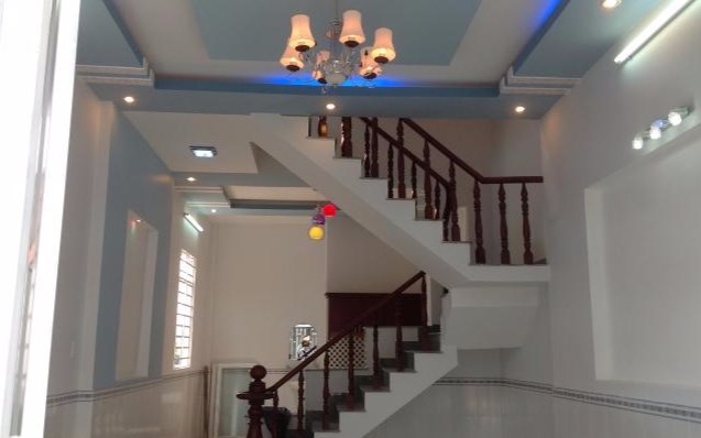 Bán nhà đường Ngô Quyền. DTSD: 260 m2. Gía 5,2 tỷ.