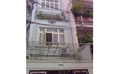 Bán BT 2 mặt tiền Nguyễn Hồng Đào, p13, dt 6 x 14m