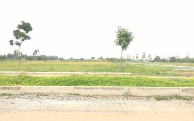 Có đất cần bán gần chợ Bình Chánh, sổ đỏ đầy đủ.