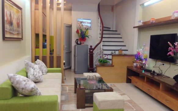 Sổ trong Ngân Hàng Bán nhà quận 10 mặt tiền