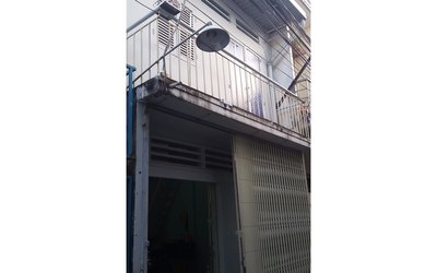 Bán nhà 1 trệt 1 lầu, giá 700 triệu HXH đường TA22