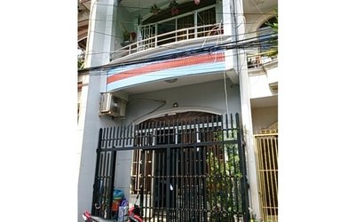 Bán gấp nhà đường Võ Thành Trang, DT 4 X 17