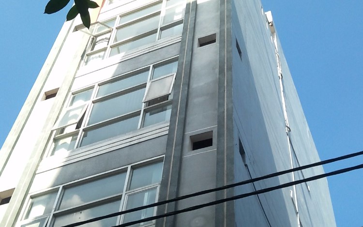 Bán gấp nhà mặt tiền Nguyễn Thái Bình, P.NTB, Q.1