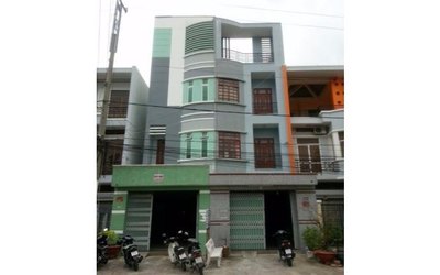 Bán nhà hxh( 7m) Cách mạng tháng 8. Quận 10, diện